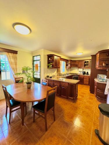 The Sun Edge House 4