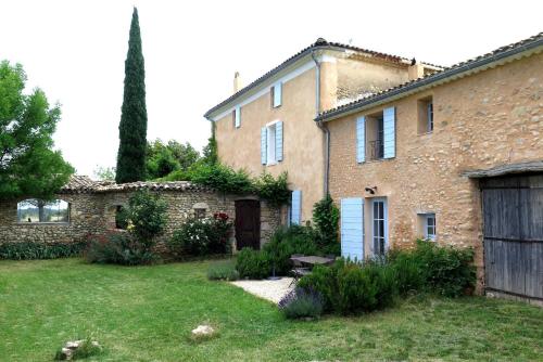 Cottage in the Clos de la Tuilerie