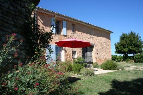 Cottage in the Clos de la Tuilerie