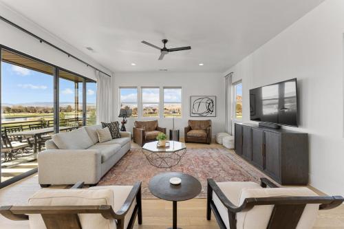 Villa #20 at Bloomington Country Club condo