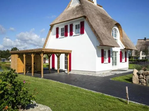 Luxushaus Boddenküste mit Sauna in Fuhlendorf, Deutschland