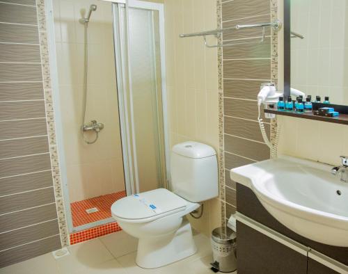 Airport Residence - image 6