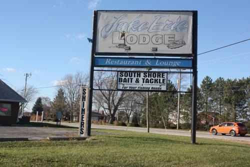 Lake Erie Lodge