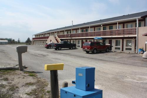 Lake Erie Lodge