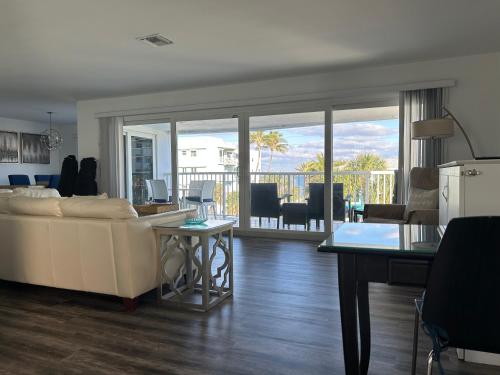 Penthouse Apartment image 10