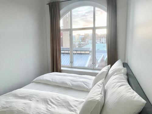 Super spacious apt by river, Осло (фото 9)