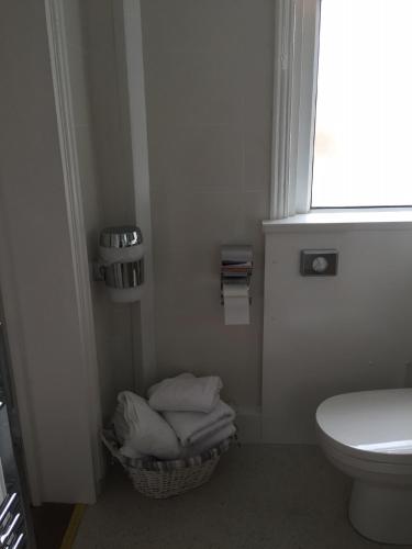 Luxury King Room image 5