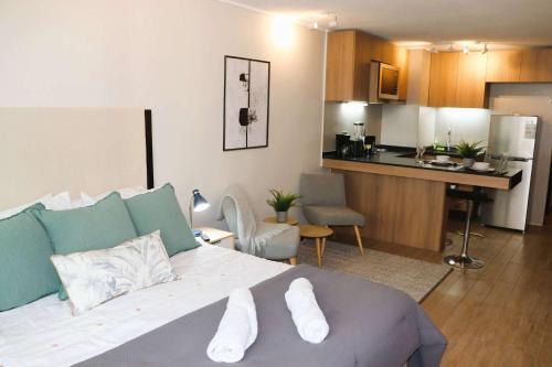 HOM I Amplio y Moderno Studio en Las Condes