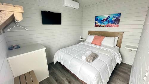 Stylish Modern Tiny House in Port Bolivar in Bolivar Peninsula, USA