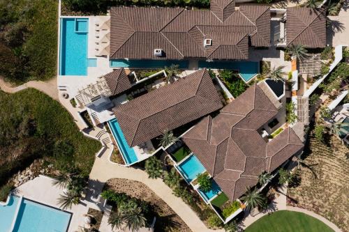 Sleeps 6