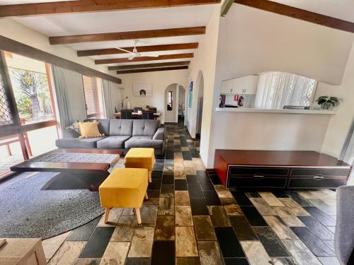 Colonial Village Resort in อ่าวเฮอร์วี่