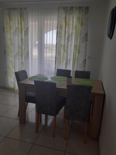 Two-Bedroom Apartment with Terrace image 2