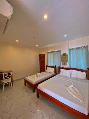ELNORA DEL MAR TRAVELLERS INN