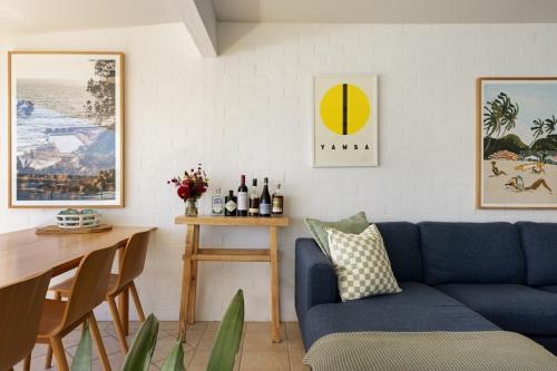 Luxe Oceanfront Apartment - image 2