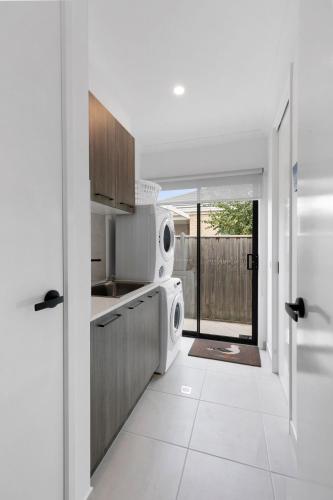 Adelphi Family Home Near Queenscliff Ferry 10 Min Adelphi Family Home Near Queenscliff Ferry 10 Min