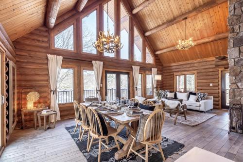 Iekārtas, Chalet du Lac Rougeaud in Saint-Faustin-Lac-Carré (QC)