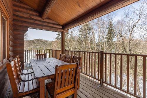 Iekārtas, Chalet du Lac Rougeaud in Saint-Faustin-Lac-Carré (QC)
