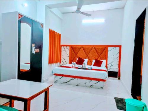 Ashram - Shri Ram Harshnam Ayodhya, Ayodhya