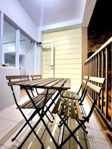 Balcony/terrace, Moldex-Baguio City Suites in Baguio