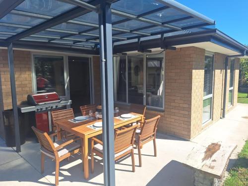 Facilities, Family Paradise Retreat 3BRHaven in Rolleston