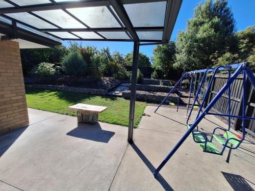 Playground, Family Paradise Retreat 3BRHaven in Rolleston