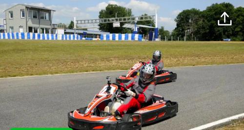 Les 3 petites pommes in Alencon