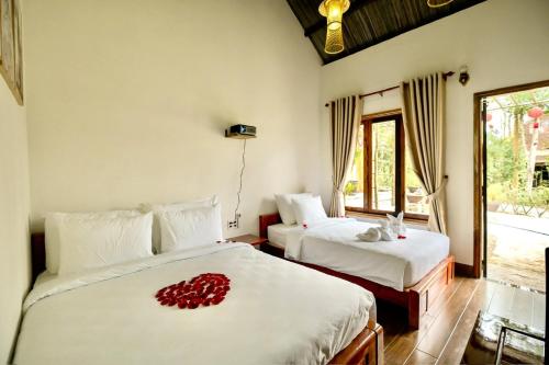 Pine Garden Homestay Hue near Imperial Tomb of Dong Khanh