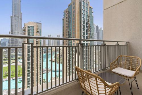 Silkhaus with full Burj Khalifa & fountain view 1BDR in Downtown - image 11