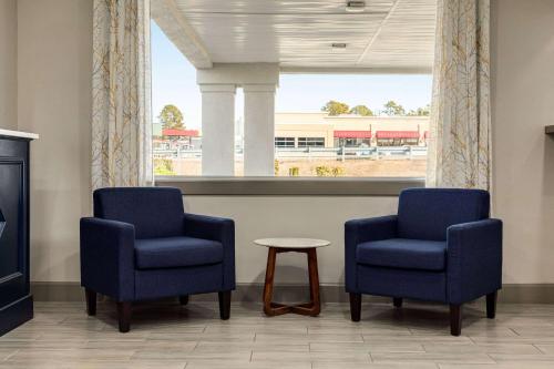 Days Inn by Wyndham Emporia in Emporia, USA