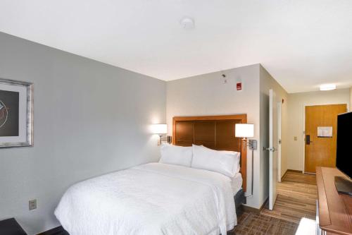 1 queen bed