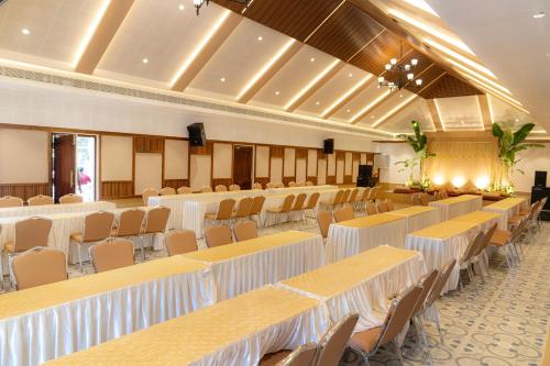 LE MONTFORT RESORT - 연회장