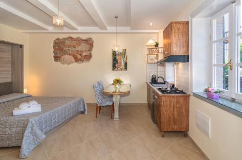 Deluxe Room image 8