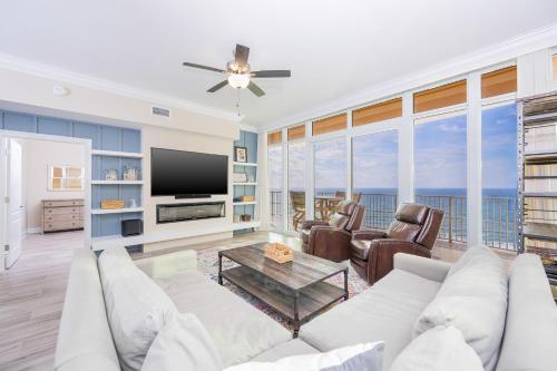 Four-Bedroom Apartment