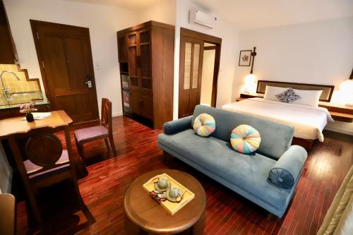 One-Bedroom Apartment - Non-Smoking image 3