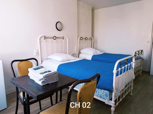 HOTEL LE FONTENOY in Provins