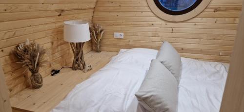 Solliès Le Mama Tonneau 4-Star Single Room suite