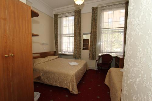 Ridgemount Hotel - image 4