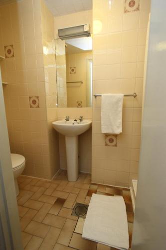 Ridgemount Hotel - image 8