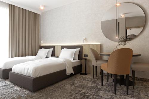 Deluxe Family Apartment