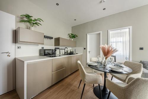 Casas Elites Premium Apartments- near Westend City Center, Budapest (photo 3)