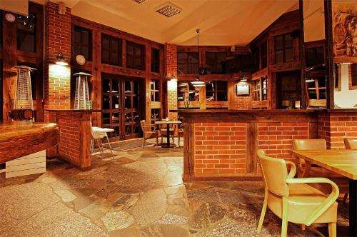 Hotel Szymbark - image 12