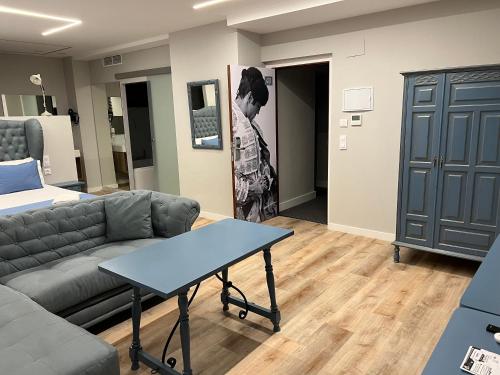 King Suite with Spa Bath