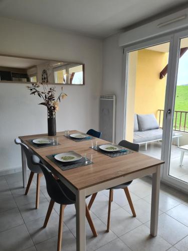 บริการและสิ่งอำนวยความสะดวก, O'fil du Doubs Apartment in ลาแบร์ฌม็อง-แซ็ง-มารี