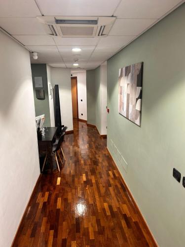 Inn Rome Rooms & Suites - image 4