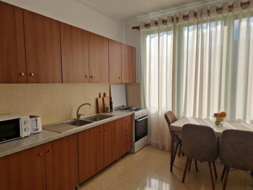 Cozinha, Lumari Living in Ninësh