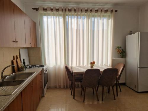Cozinha, Lumari Living in Ninësh