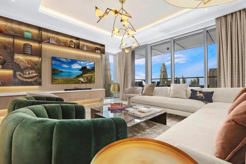 FIRST CLASS 4BR Burj Khalifa & Fountain View, Dubai