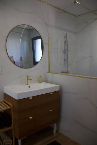 Bathroom, Villa Luberon 3ch piscine jardin parking in Saignon