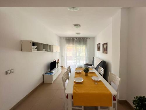 Apartamentos Alcocebre Suites 3000 - image 12
