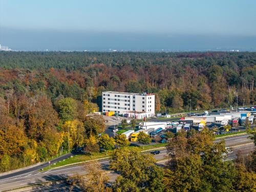 Serways Hotel Weiskirchen Nord - Tap to explore photos